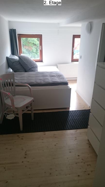 Apartment Pension Sternchen แอร์ฟวร์ท ภายนอก รูปภาพ